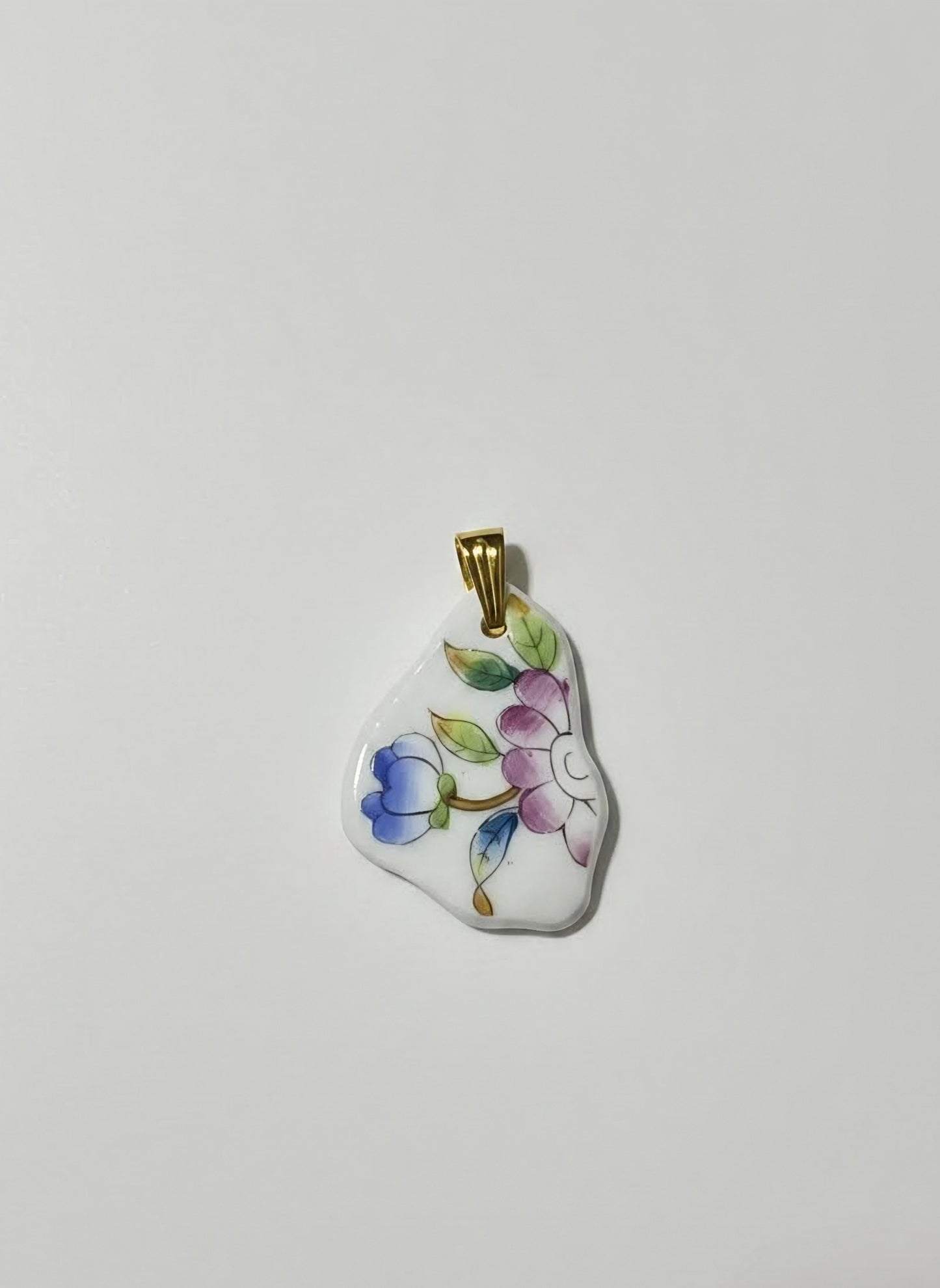Multi-colored Floral Pattern Pendant