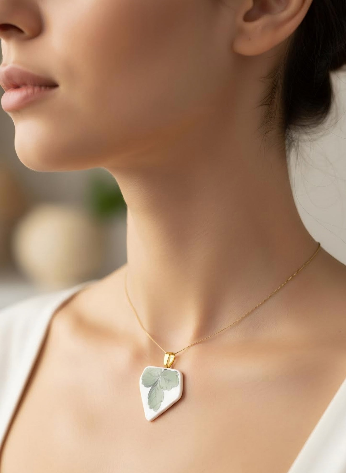 Leaf Pattern Pendant