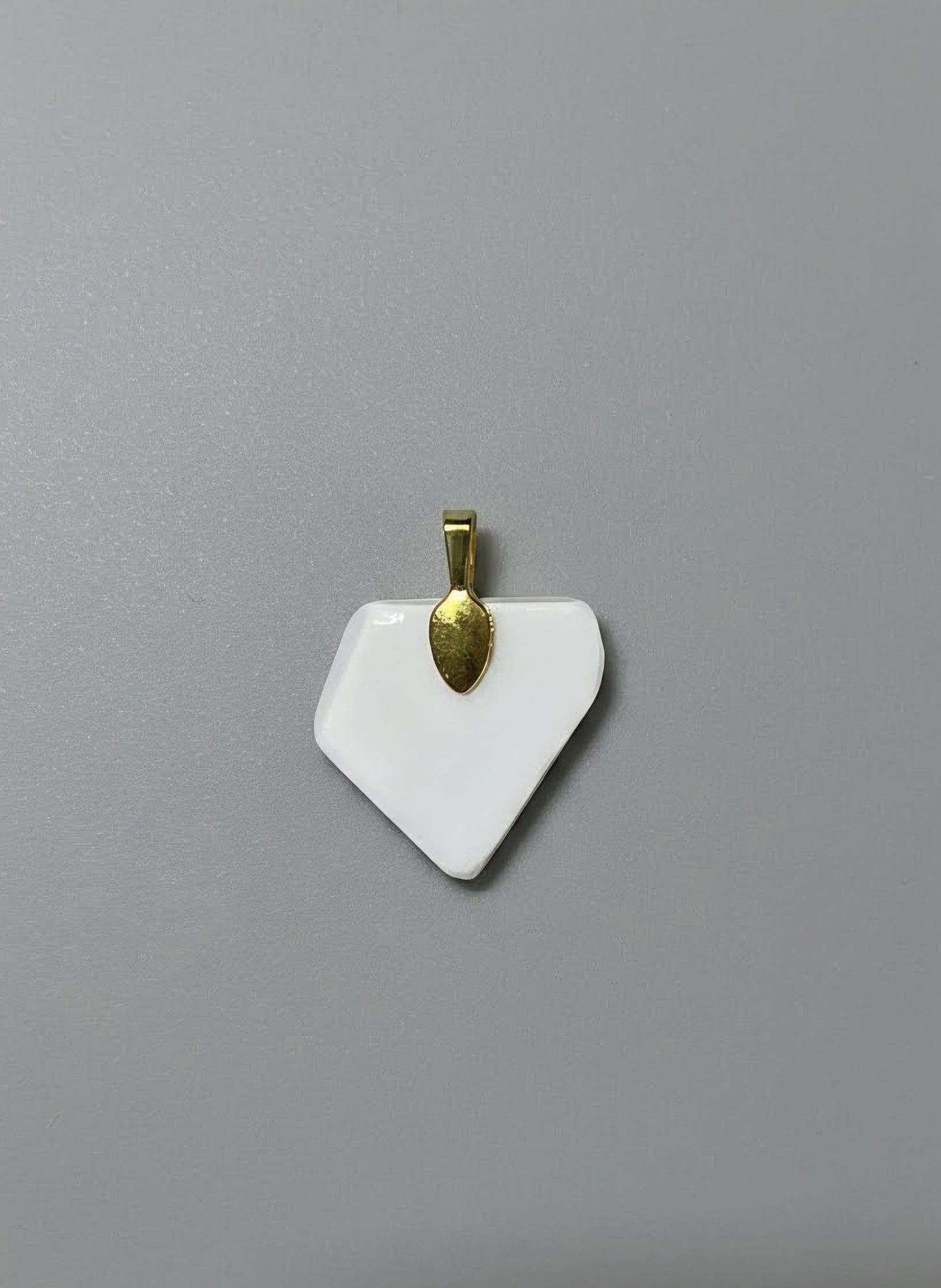 Leaf Pattern Pendant